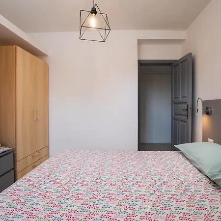 A Due Passi Dal Mare Apartment Cannigione